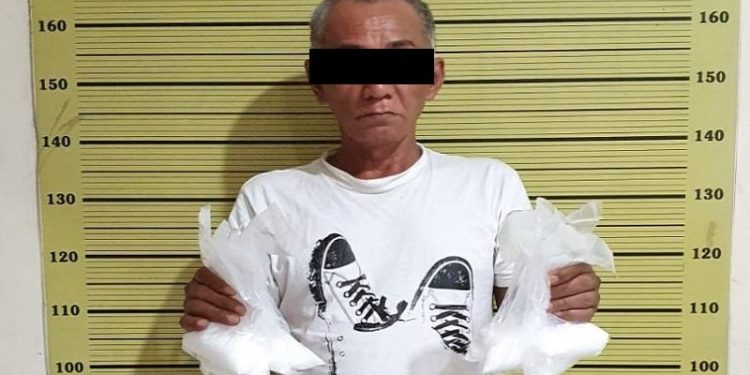 Pria Ini Kelabui Petugas Dengan Memodifikasi Baju Untuk Simpan Sabu