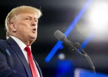 Trump meminta Departemen Kehakiman untuk mengembalikan dokumen hak istimewa miliknya yang disita