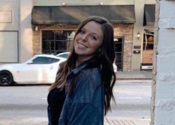 Mantan Profesor Ini Didakwa atas Pembunuhan Seorang Mahasiswa