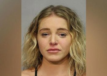 Selebgram Ini Didakwa atas Pembunuhan setelah Tusuk Dada Pacarnya