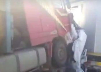Minibus terjepit di antara truk di Rusia, tewaskan 16 orang