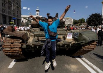 Perang Rusia-Ukraina: Kyiv melarang perayaan Hari Kemerdekaan