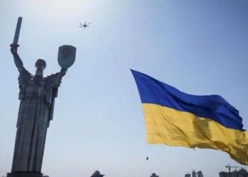 Putin menandatangani dekrit untuk meningkatkan jumlah pasukan di Rusia