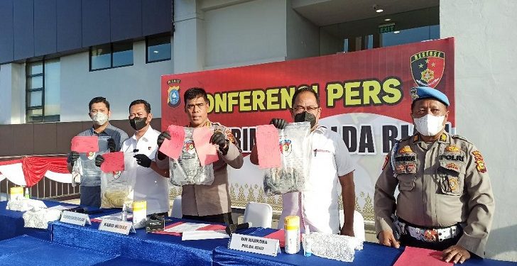 Kabur Dari Kejaran Polisi, Kurir 30 Kg Sabu Lompat Ke Laut dan Ditemukan Tewas