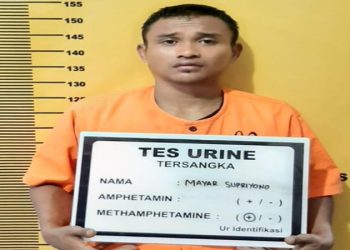 Tunggu Calon Pembeli Di Halte SDN 50 Bantan, Pengedar Sabu Ditangkap