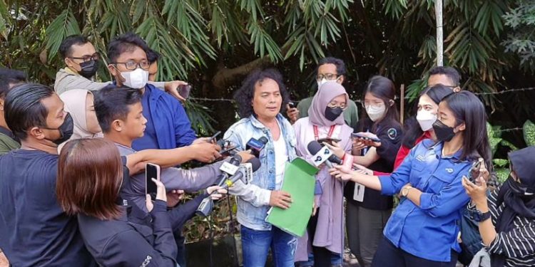 Eks Pengacara Sebut Ferdy Sambo Janjikan Uang Rp1 Miliar Untuk Bharada E