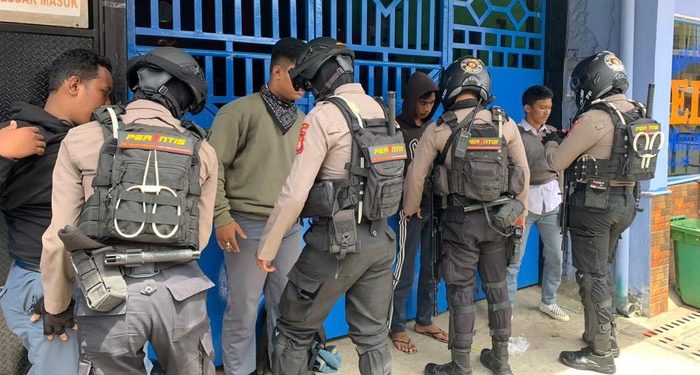 Bawa Sabu saat Upacara HUT ke 77, Pelajar di Makassar Ditangkap Polisi