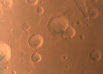 Para ilmuwan menggunakan gelombang kejut tumbukan untuk memahami kawah baru di permukaan Mars