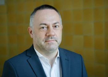 Slovenia: Keluarga mengubur orang yang salah di panti jompo, menteri kesehatan mengundurkan diri