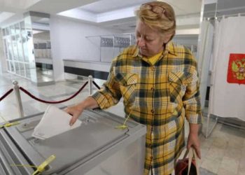 Ukraina mengatakan penduduk dipaksa mengikuti referendum Rusia