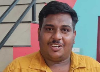 Seminggu setelah menang lotre USD 3 juta, pria India mengatakan dia dikelilingi oleh orang-orang yang meminta uang