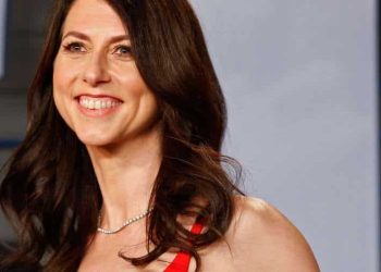 Mantan istri Jeff Bezos, MacKenzie Scott mengajukan gugatan cerai dari suami kedua