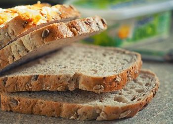 Apa Saja Jenis Roti Terbaik untuk Penderita Kolesterol?