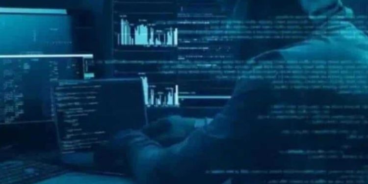 Menggunakan profil palsu wanita, peretas Ukraina menipu tentara Rusia untuk membantu militer