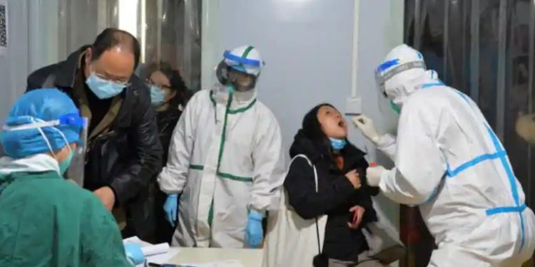 Kota Chengdu di China mengumumkan pengujian massal COVID-19 di tengah meningkatnya kasus, mengunci 21 juta orang