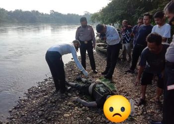 Geger, Warga Temukan Mayat Tanpa Identitas Mengapung di Sungai Kampar