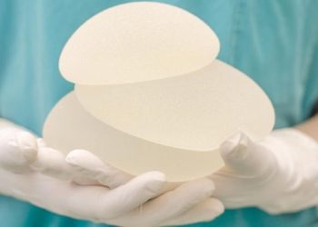 Hati-hati Pengguna Implan Payudara Berisiko Kena Kanker