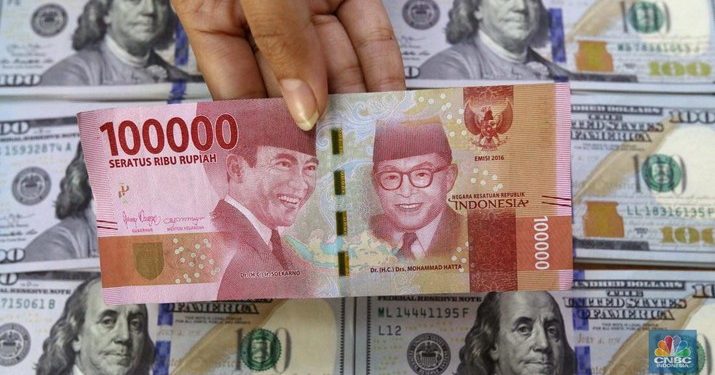 Konsumen RI Optimistis Tatap Perekonomian, Rupiah Menguat!