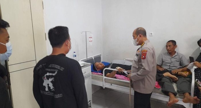 Lalai, Polisi Tembak Kepala Teman dengan Pelontar Gas Air Mata Hingga Pingsan