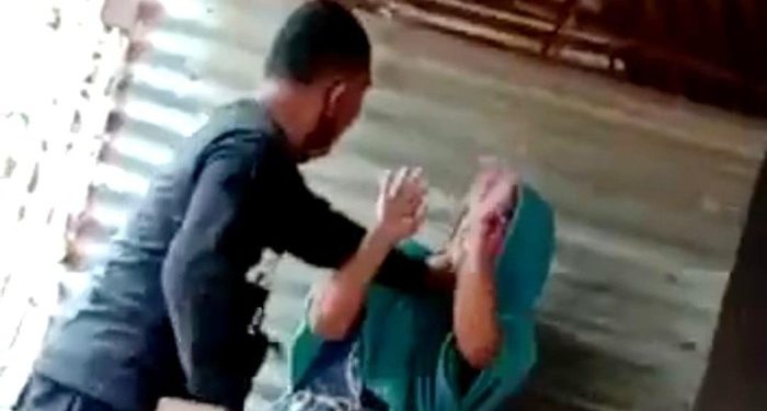 Tidak Berpikir Panjang, Oknum Polisi di Pinrang Aniaya Emak-emak Hingga Viral