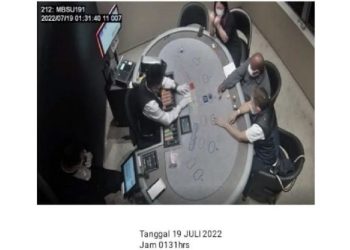 MAKI Sebut Selain Berobat Lukas Enembe ke Luar Negeri untuk Berjudi