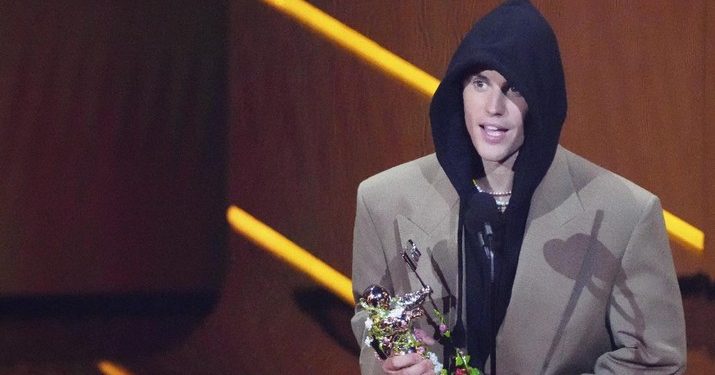 Sakit Ramsay Hunt Syndrome Picu Justin Bieber Batalkan Konser