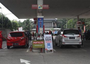 Duh! Rupiah Masih Ambruk, Harga BBM & LPG Bisa Makin Mahal