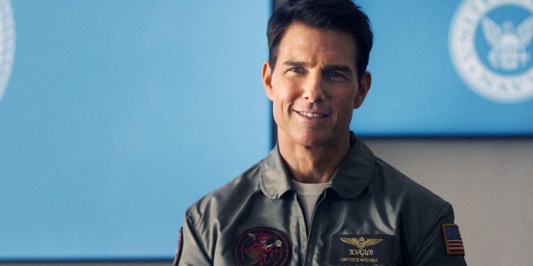 Tom Cruise Bakal Jadi Aktor Hollywood Pertama Syuting di Luar Angkasa