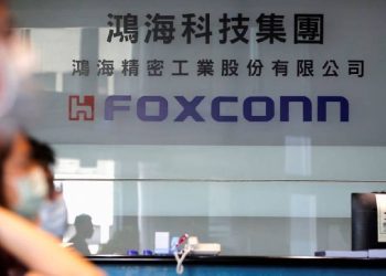 Pabrik iPhone terbesar di dunia di China dilanda Covid-19