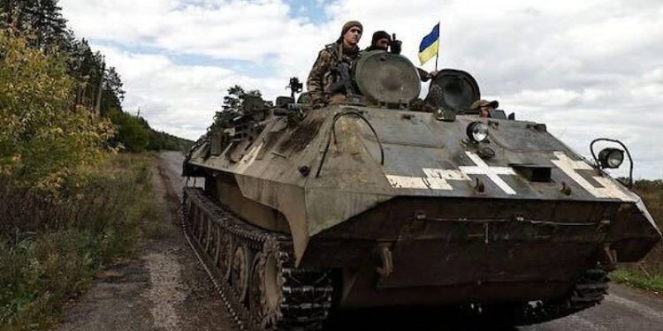 Australia akan melatih pasukan Ukraina, mengirim lebih banyak kendaraan lapis baja