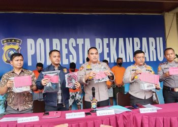 Beraksi di Banyak Tempat, Dua Pelaku Jambret di Pekanbaru Digulung Polisi