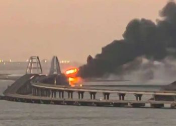 Presiden Rusia Vladimir Putin menyalahkan Ukraina atas ledakan jembatan Krimea