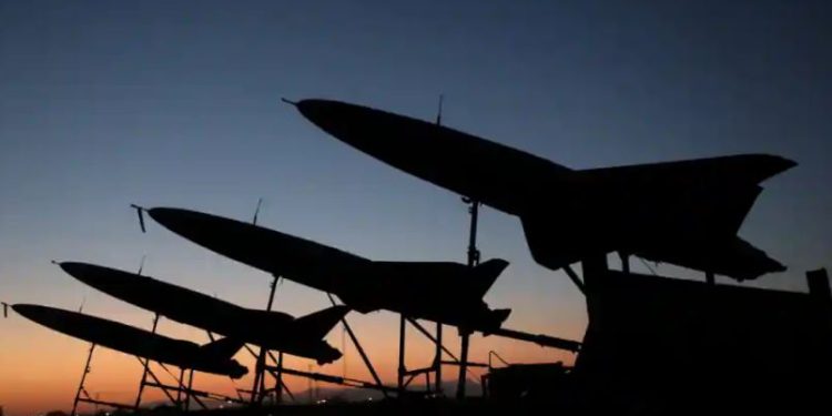 Pelatih Iran dilaporkan mengajar militer Rusia tentang drone di Krimea