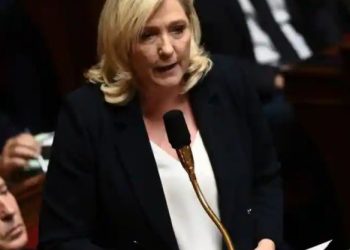 Prancis mempertanyakan kebijakan imigrasi Macron atas pembunuhan gadis berusia 12 tahun