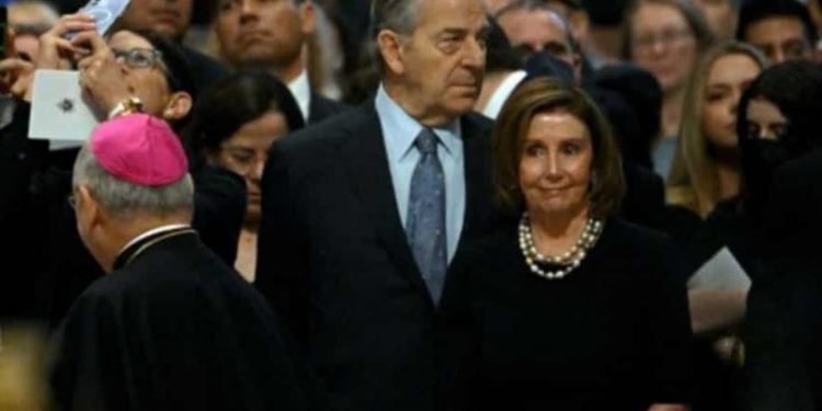 Paul Pelosi menjalani operasi tengkorak yang sukses