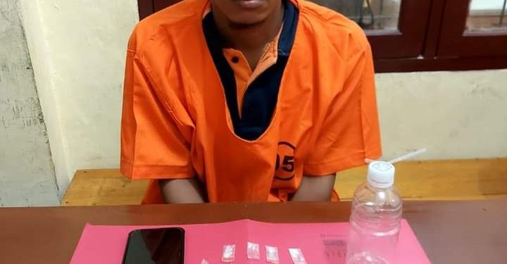 Polsek Kampar Kiri Hilir Tangkap Pelaku Narkoba Dirumahnya