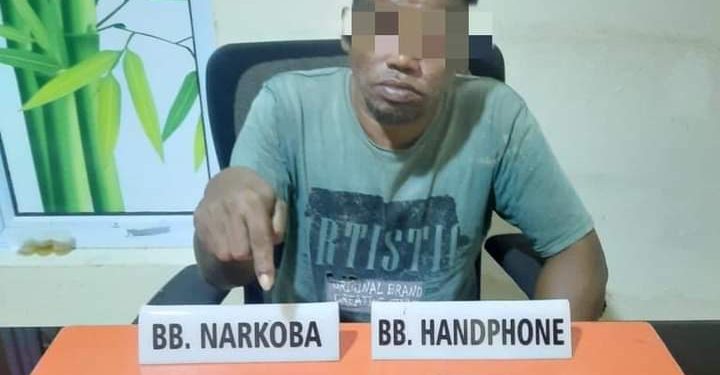 Simpan Narkoba di Slikon HP, Warga Pulau Sarak Diringkus Satresnarkoba Kampar
