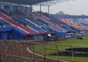 Jokowi: Seluruh Stadion Liga 1, 2, 3 Akan Diaudit Total