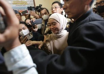 Lesti Jawab Kekecewaan Penggemar Usai Cabut Laporan KDRT