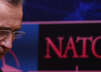 NATO: Putin Tumbang Lawan Ukraina di Medan Perang