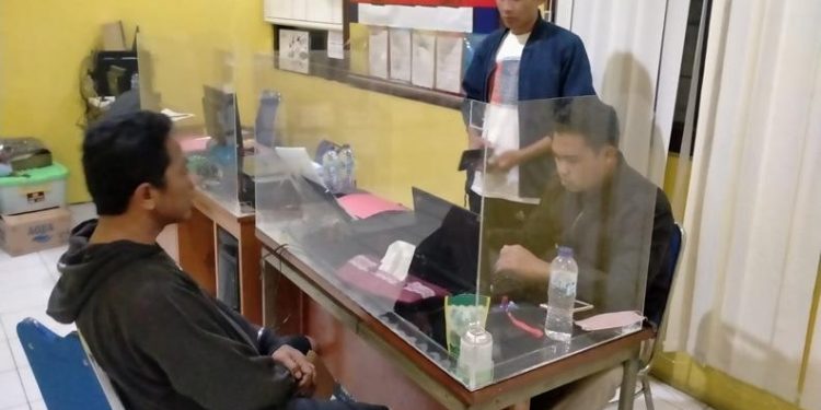 Bawa Sabu 8,40 Gram Dibungkus Plastik, Juru Parkir Ditangkap Polisi