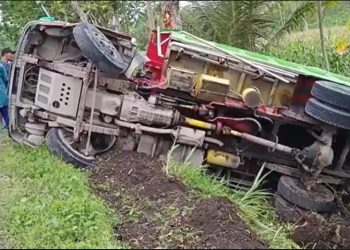 Diduga Setir Bermasalah, Dump truck Tabrak Sepeda Motor, Satu Orang Tewas