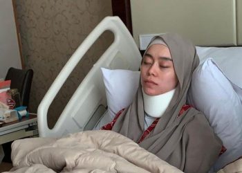 Ini Penampakan Lesti Kejora dengan Penyangga Leher Usai Alami KDRT