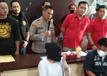 Lihat Bekas Merah di Payudara Kekasih, M Najib Bunuh Tamu Karaoke