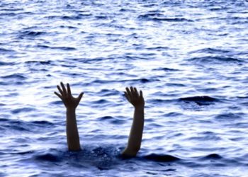 Menyeberangi Sungai Pulang ke Rumah, Kakek 60 Hanyut Terbawa Arus di Garut