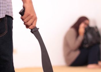 Raja Tega, Suami di medan Bacok Istri dengan Membabi Buta Hingga Tewas di Depan Anak