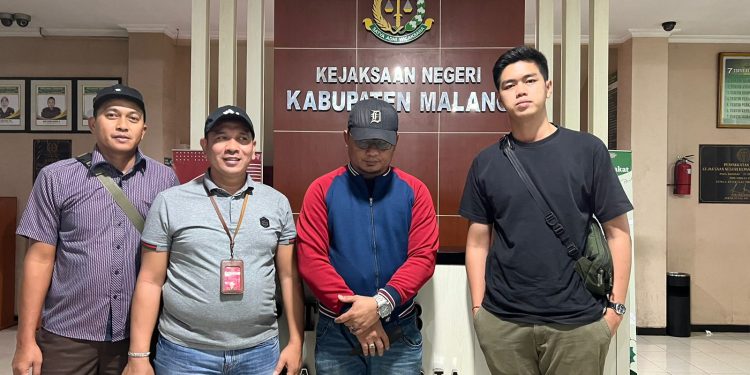 Tim Tabur Kejati Riau Tangkap Buronan Dugaan Korupsi Pembangunan RSUD Bangkinang