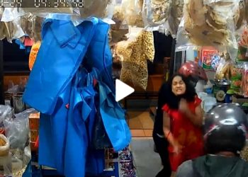 Terekam CCTV, Dua Perampok Aniaya Pemilik Toko Kelontong di Tanjungpinang