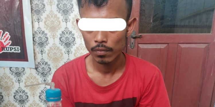 Sedang Dikamar, Pengedar Sabu di Kuansing Diangkut Polisi