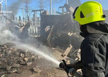 Air, pasokan listrik dipulihkan saat Kyiv menyiapkan lebih dari 1.000 titik pemanasan di tengah potensi ancaman